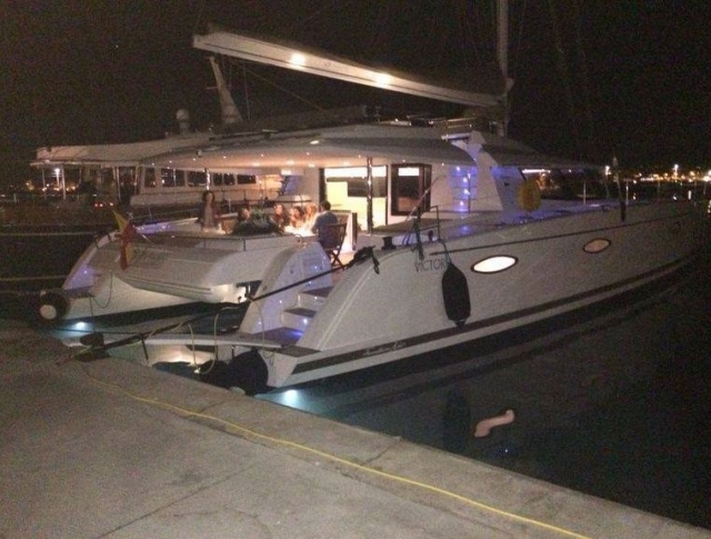  goditi la barca di notte 